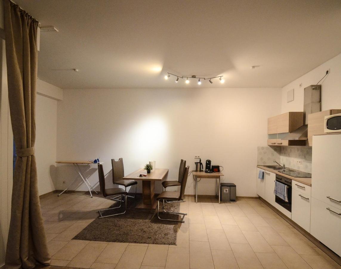 Апартаменты 2 - High-Quality In The Heart Of Stuttgart 2 Экстерьер фото